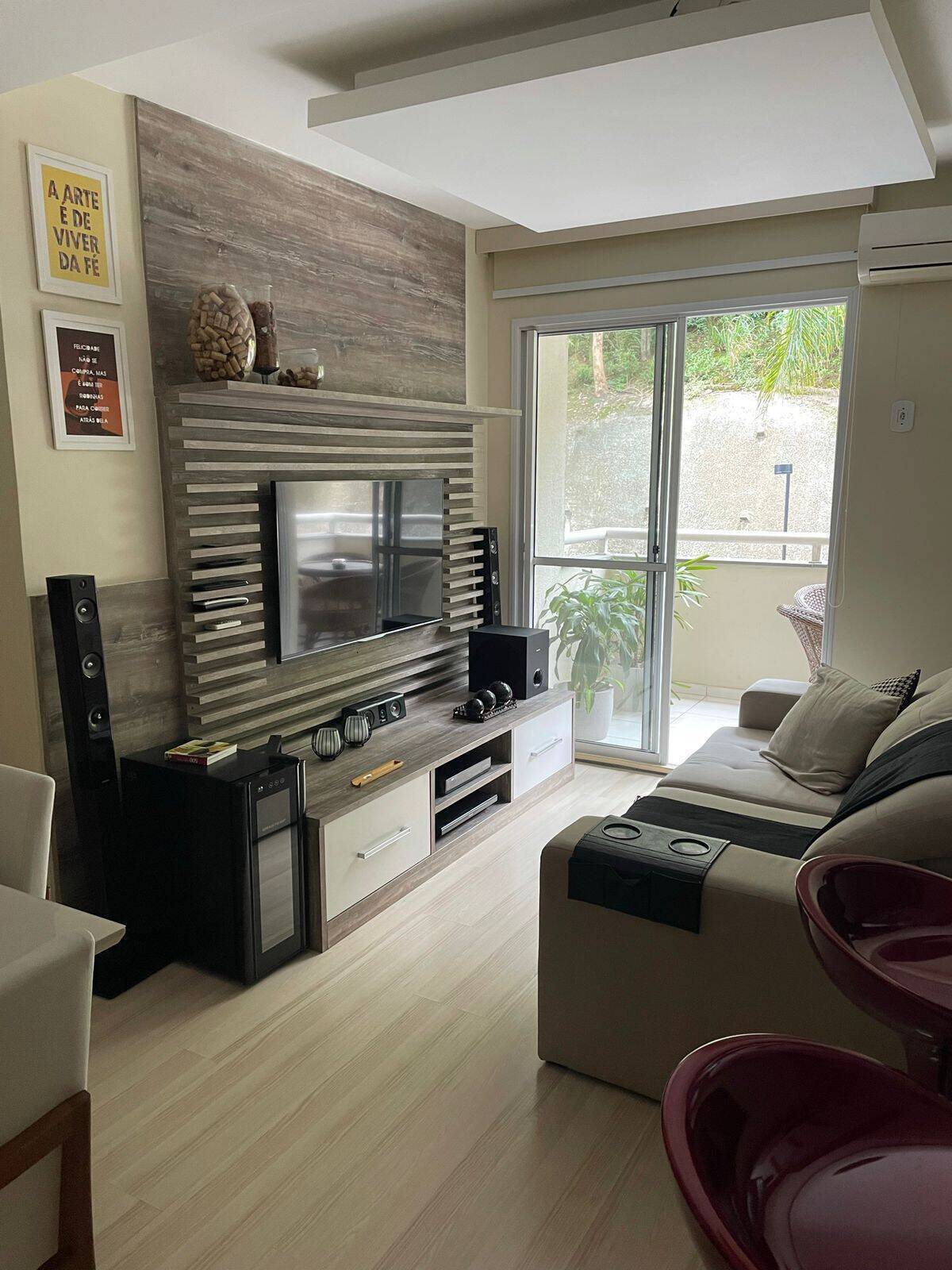 #569 - Apartamento para Venda em São Gonçalo - RJ