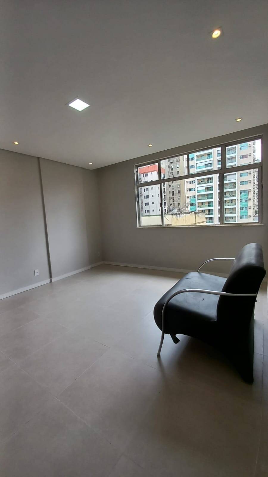 #1360 - Apartamento para Venda em Niterói - RJ