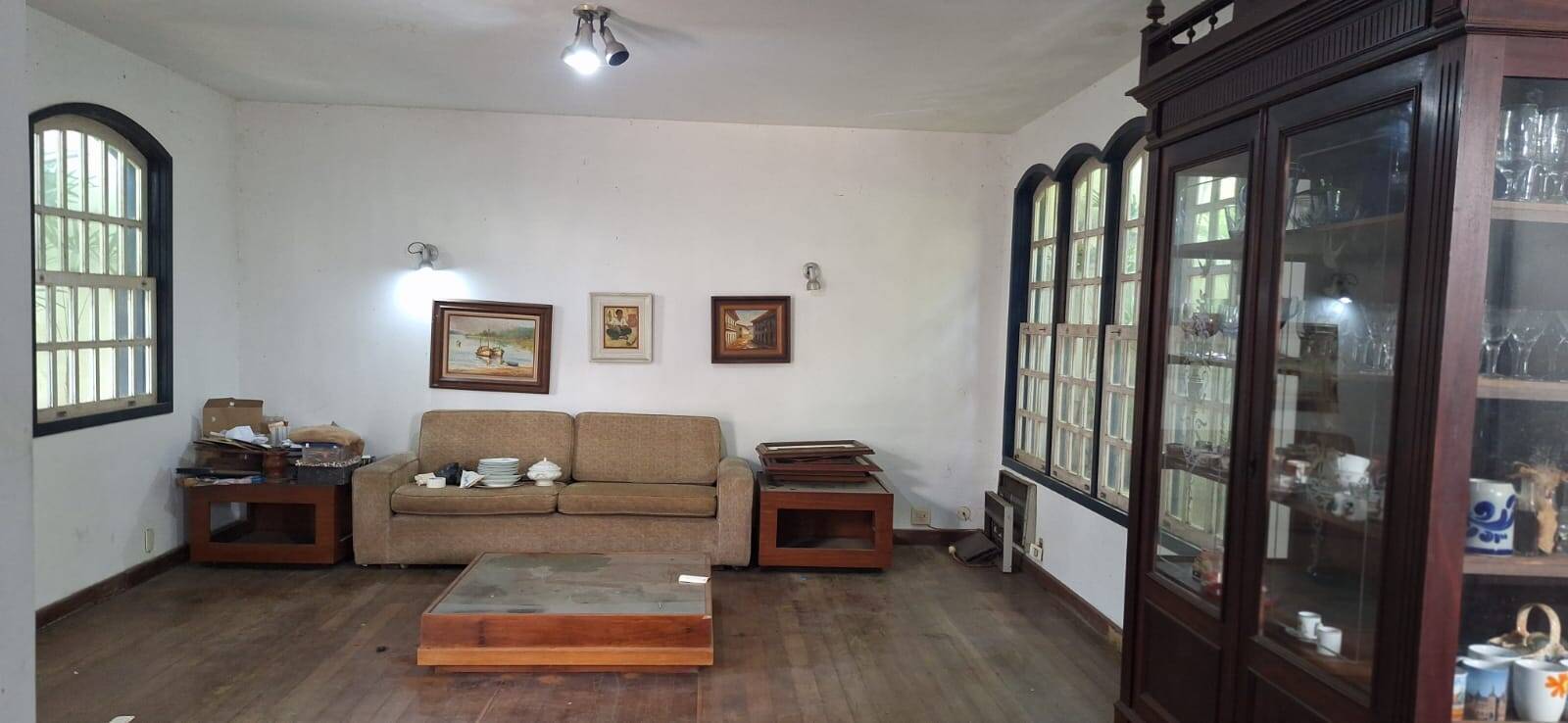 #1957 - Casa para Venda em Niterói - RJ