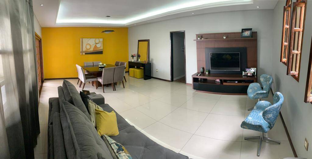 #2077 - Casa para Venda em São Gonçalo - RJ
