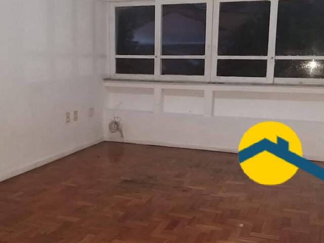 Apartamento para Venda em Niterói - 3