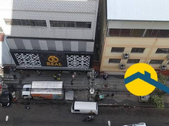 Apartamento para Venda em Niterói - 4