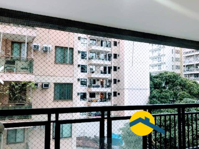 #241 - Apartamento para Venda em Niterói - RJ