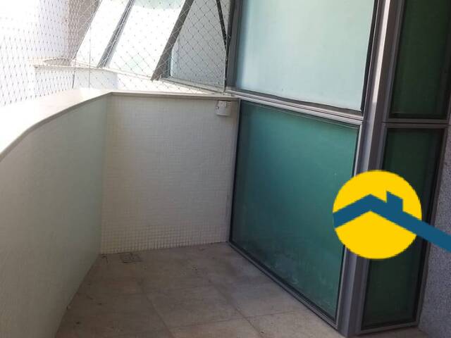 Apartamento para Venda em Niterói - 3