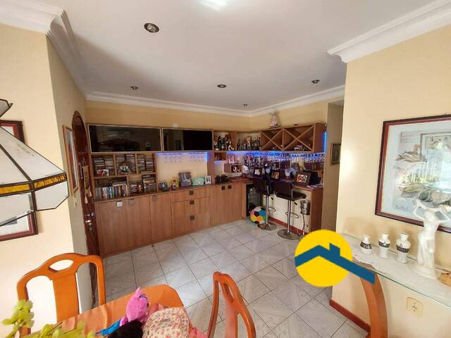 Casa para Venda em Niterói - 3