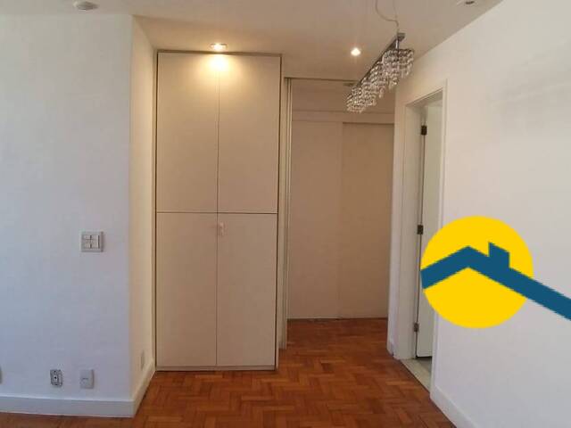 Apartamento para Venda em Niterói - 4