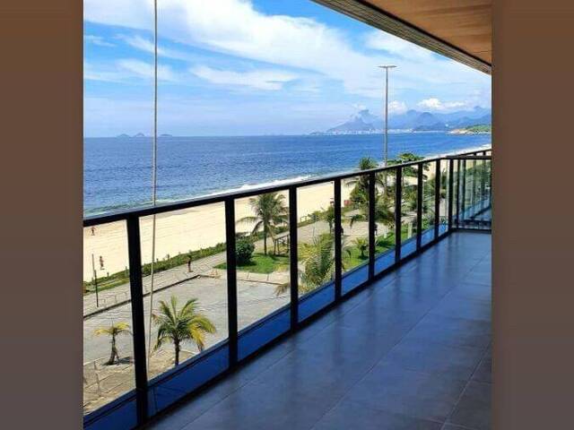 #446 - Apartamento para Venda em Niterói - RJ