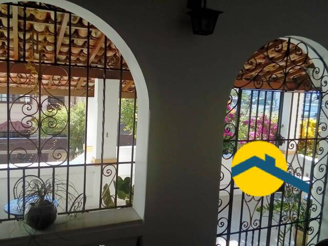 Casa para Venda em Niterói - 3