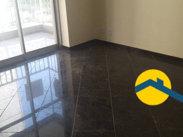 #527 - Apartamento para Venda em Niterói - RJ