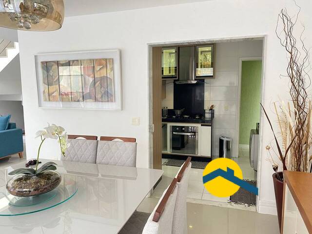 Casa para Venda em Niterói - 3