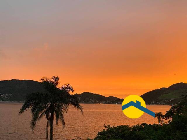 Casa para Venda em Niterói - 4