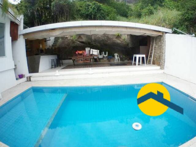 Casa para Venda em Niterói - 3