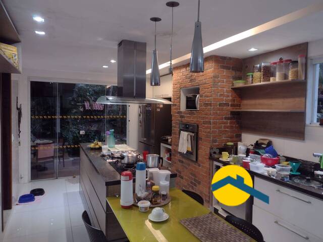 Casa para Venda em Niterói - 3