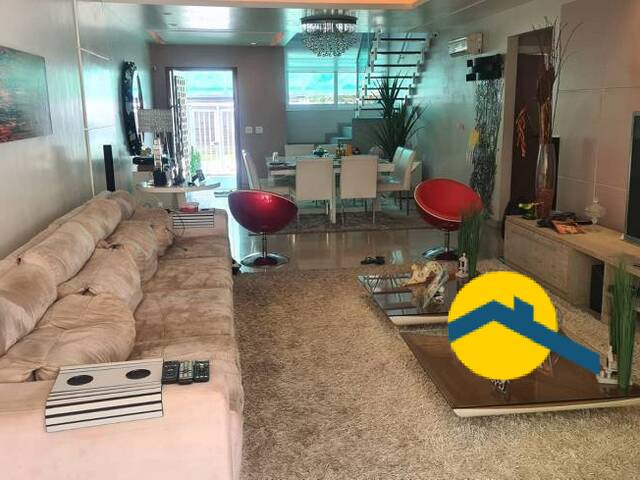 Casa para Venda em Niterói - 3