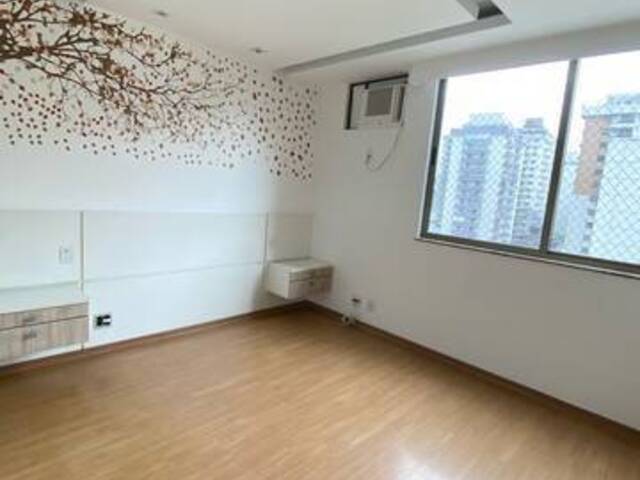Apartamento para Venda em Niterói - 5
