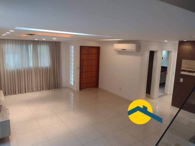 #891 - Casa para Venda em Niterói - RJ