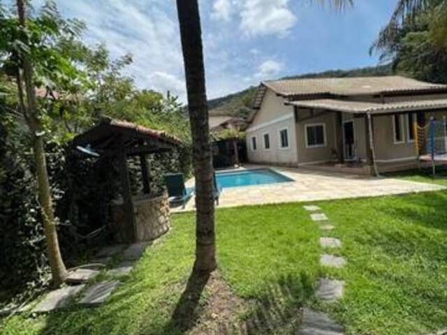 Casa para Venda em Niterói - 3