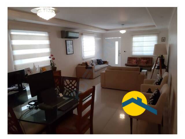 Casa para Venda em Niterói - 3