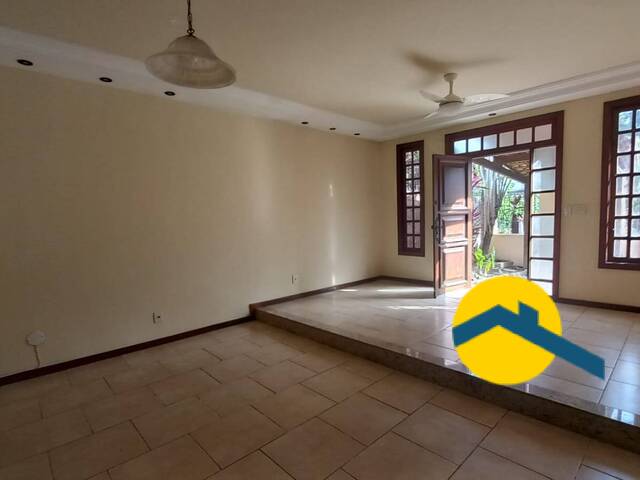 Casa para Venda em Niterói - 3