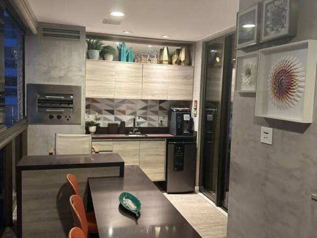 Apartamento para Venda em Niterói - 2
