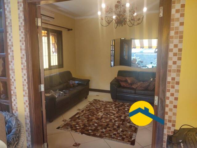 Casa para Venda em Niterói - 3