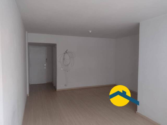 #1091 - Apartamento para Venda em Niterói - RJ
