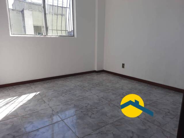 Apartamento para Venda em São Gonçalo - 3