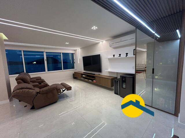 Apartamento para Venda em Niterói - 3