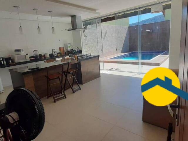 Casa para Venda em Niterói - 4