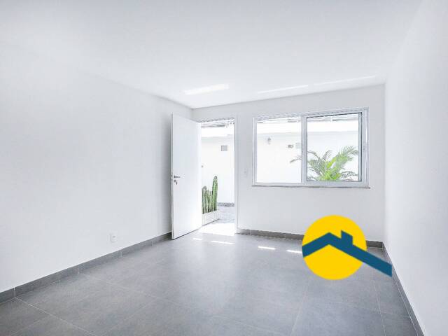 Casa para Venda em Niterói - 3