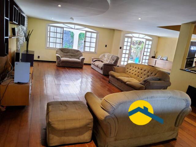 Casa para Venda em Niterói - 3