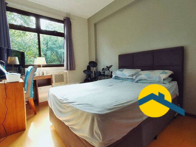 Apartamento para Venda em Niterói - 4