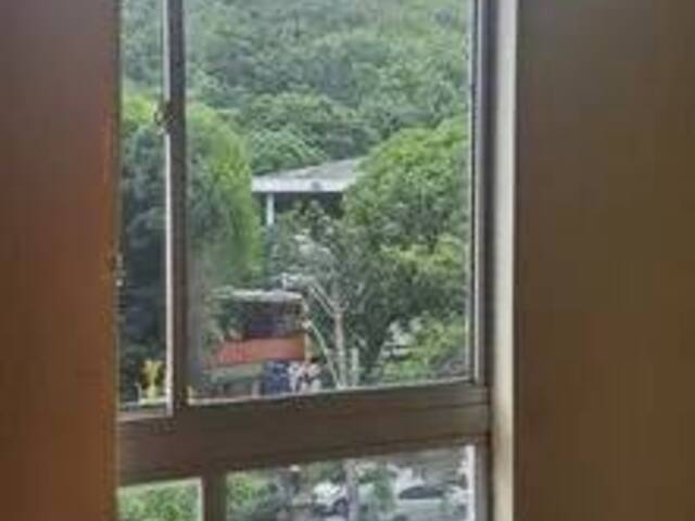 Apartamento para Venda em Niterói - 3