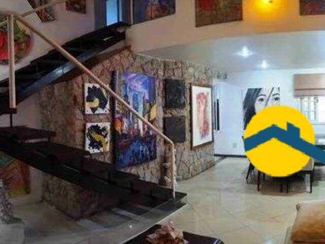 Casa para Venda em Niterói - 3