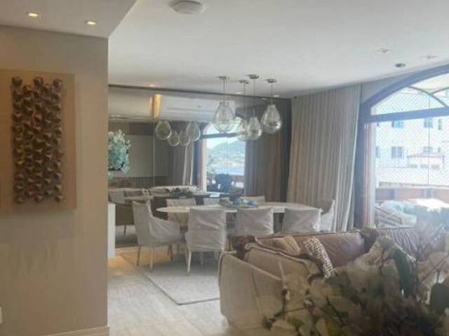 Apartamento para Venda em Niterói - 4