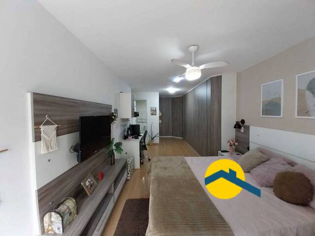 Apartamento para Venda em Niterói - 4