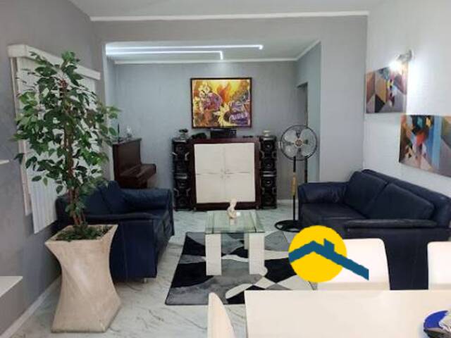 Casa para Venda em Niterói - 3