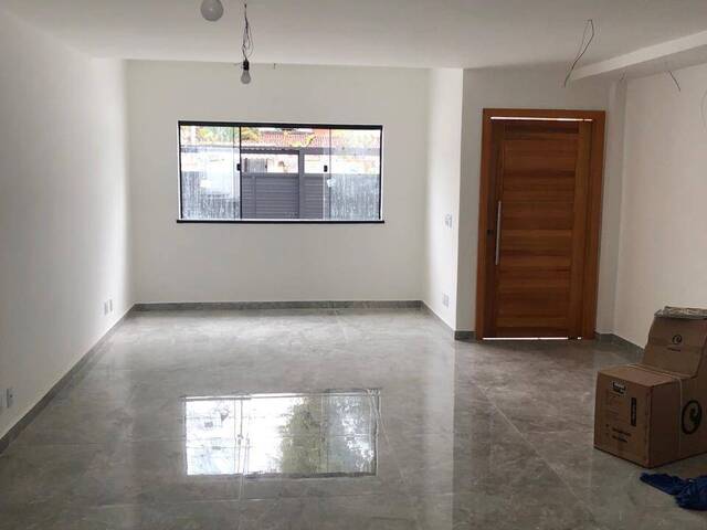 #1579 - Casa para Venda em Niterói - RJ - 2