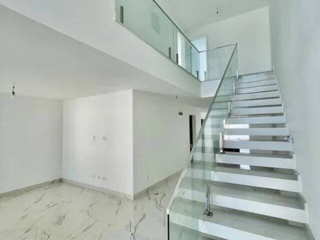 Casa para Venda em Niterói - 5