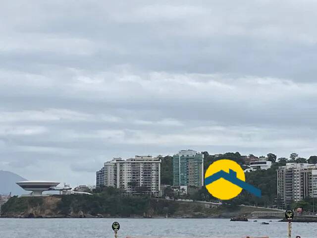 Apartamento para Venda em Niterói - 3