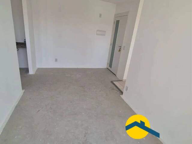 Apartamento para Venda em Niterói - 3