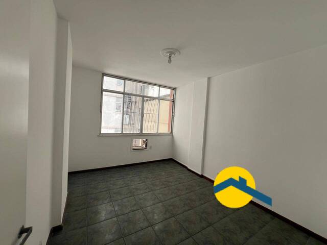 Apartamento para Venda em Niterói - 3