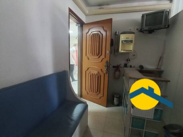 #1724 - Sala para Venda em São Gonçalo - RJ - 2
