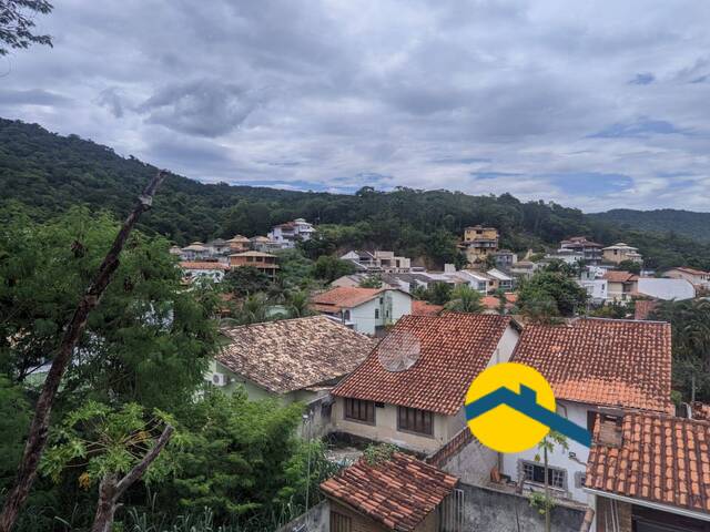 #1872 - Casa para Venda em Niterói - RJ
