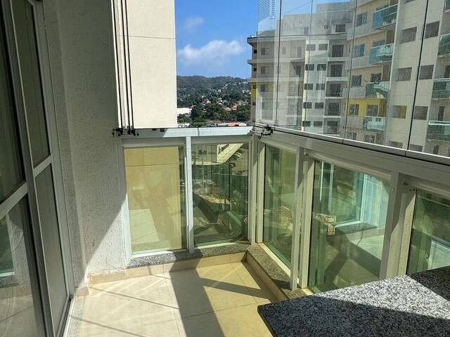 Apartamento para Venda em Niterói - 4