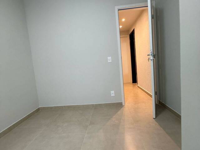 Apartamento para Venda em Niterói - 4