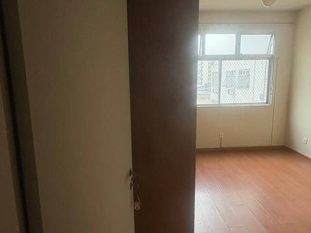 Apartamento para Venda em Niterói - 4
