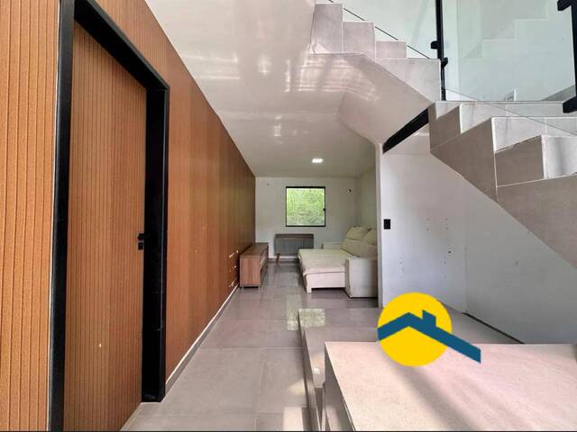 Casa para Venda em Niterói - 4