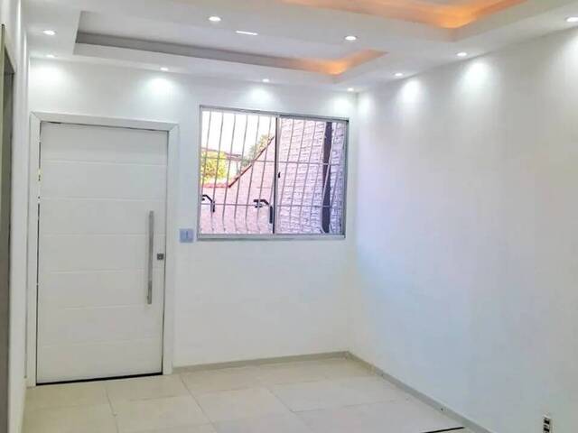 Casa para Venda em São Gonçalo - 2