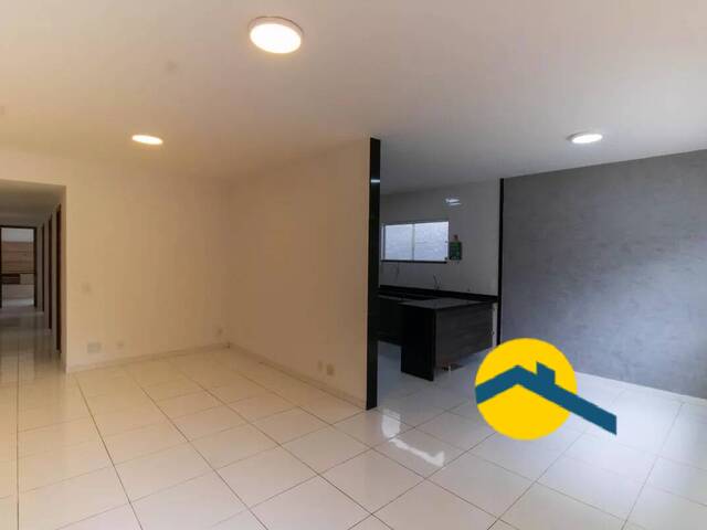 Casa para Venda em Niterói - 3